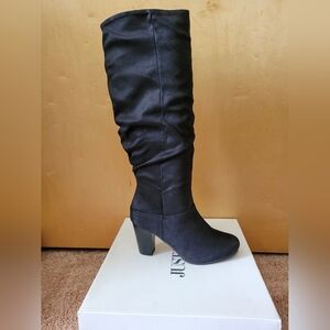 JustFab Helen Boot. Size 7. Black.